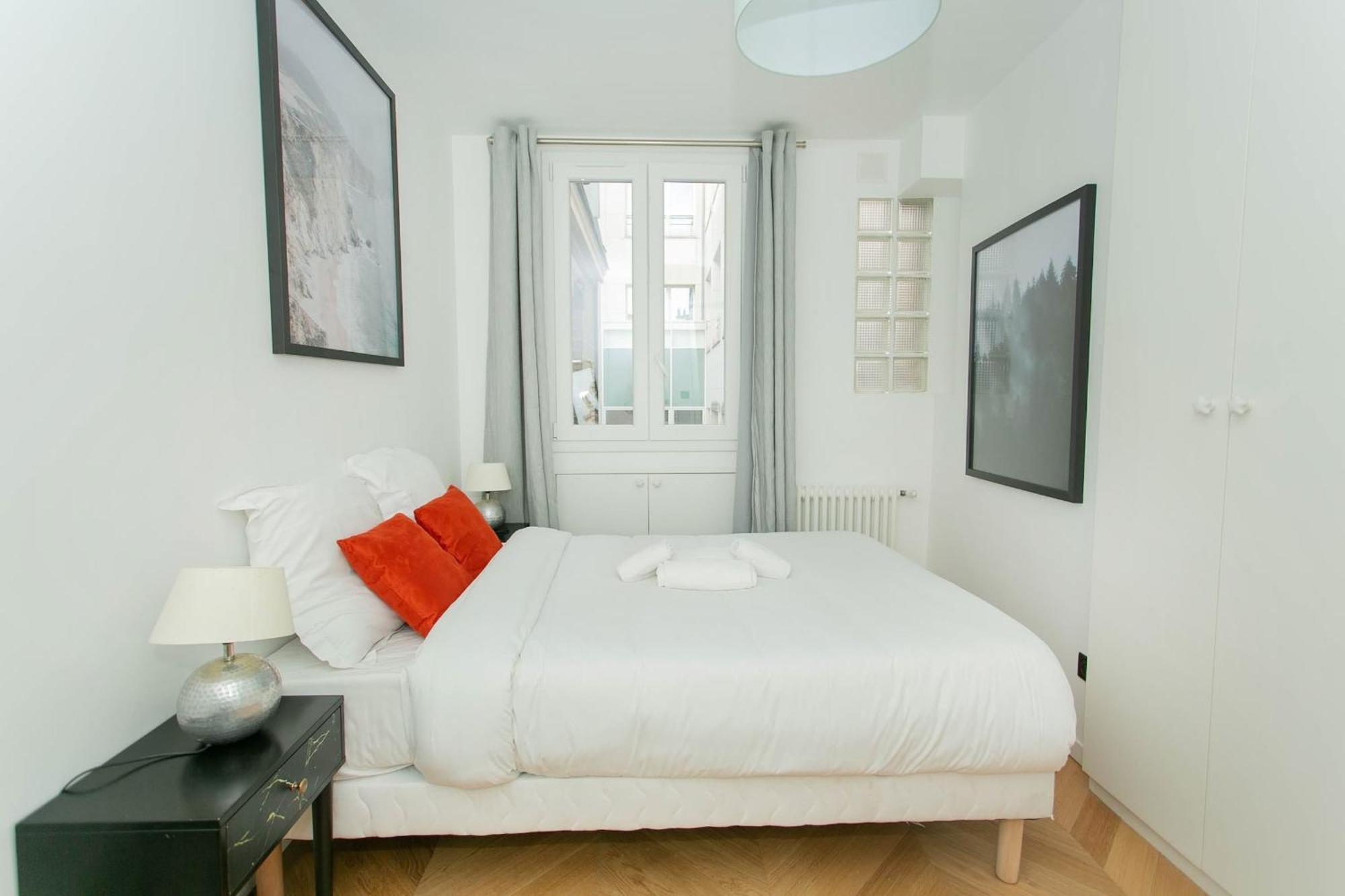 Haussmann - 2Br Near Champs-Elysees - Cityapartmentstay Paris Exterior foto