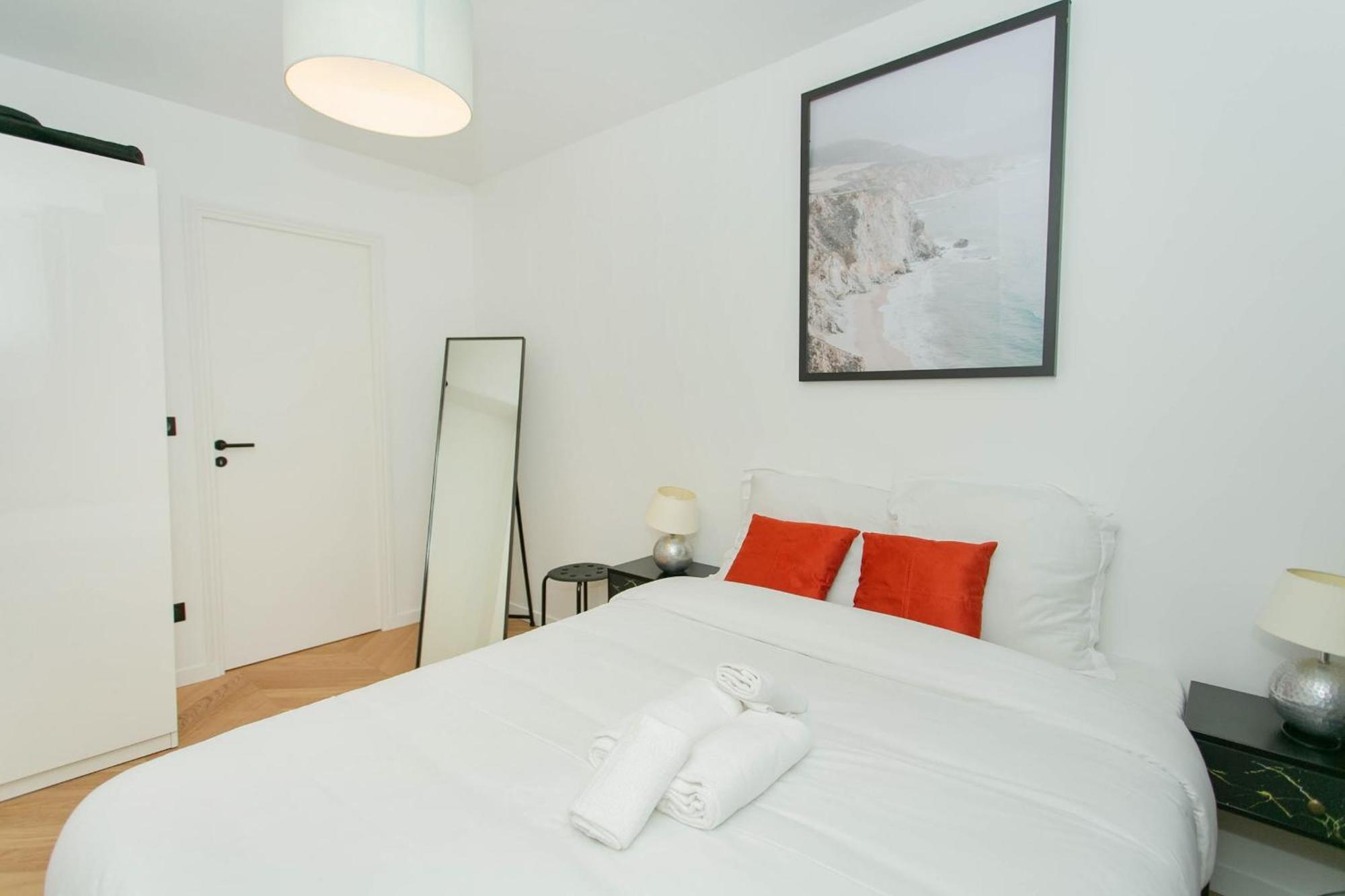 Haussmann - 2Br Near Champs-Elysees - Cityapartmentstay Paris Exterior foto